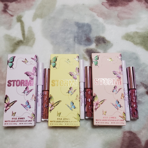 🦋HP🦋 3 Sets New Kylie x Stormi Mini LipKits - Picture 6 of 7